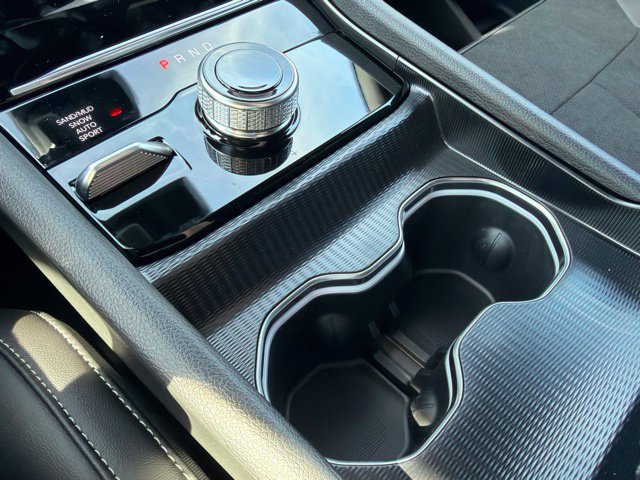 New 2026 Jeep Grand Cherokee Altitude AWD/4WD image 21