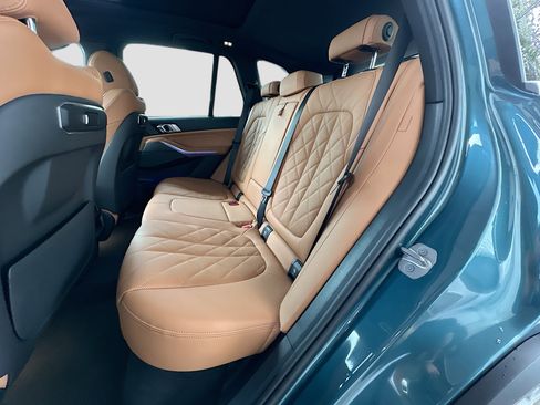 Certified 2024 BMW X5 sDrive40i w/ Premium Package image 26