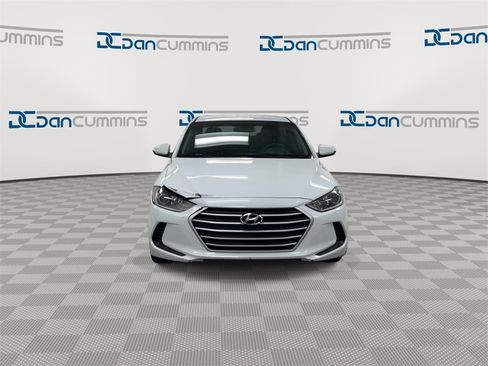 Used 2018 Hyundai Elantra SEL w/ Cargo Package image 3