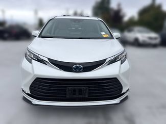 Used 2023 Toyota Sienna XLE AWD/4WD video 2