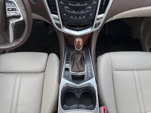 Used 2016 Cadillac SRX Performance w/ Driver Awareness Package image 2