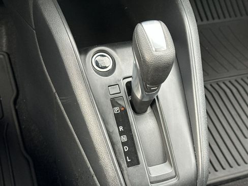 Used 2025 Nissan Kicks Play S image 21