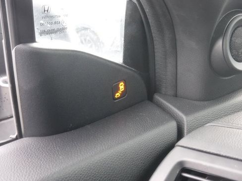 Used 2022 Honda Passport TrailSport image 31