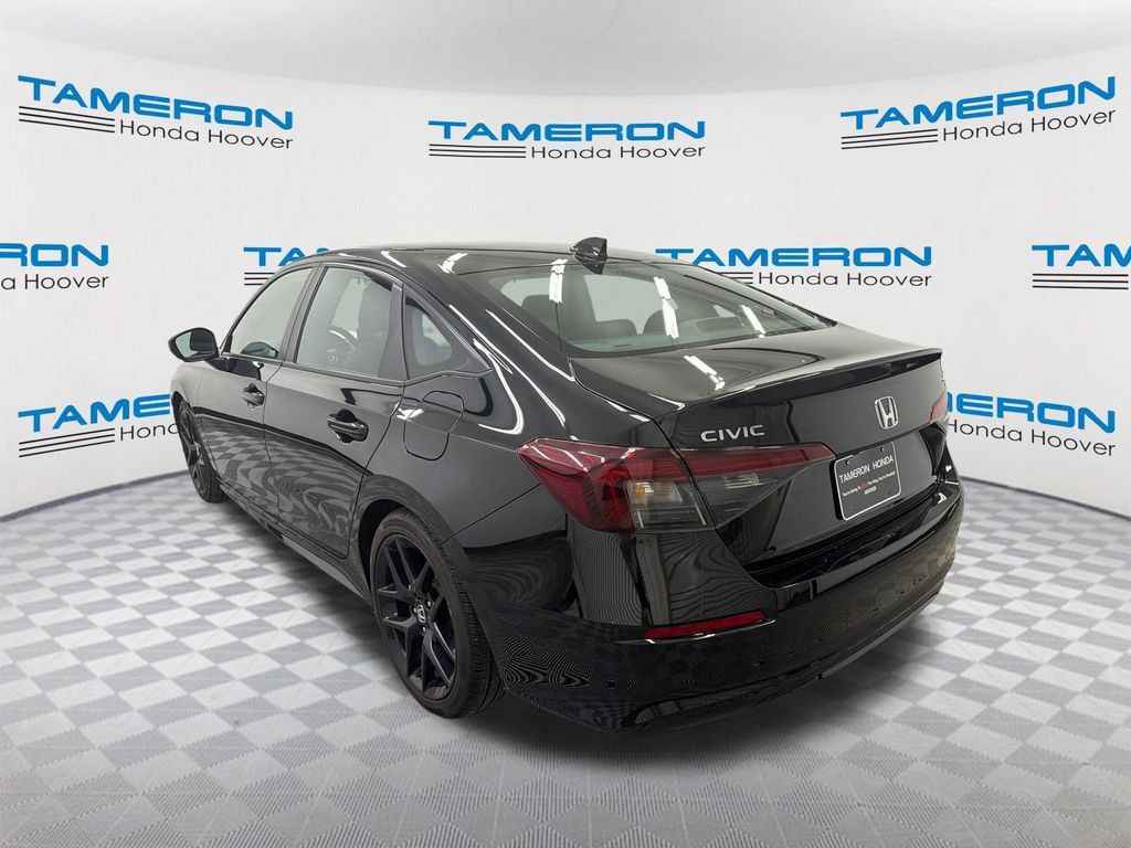 Used 2025 Honda Civic Sport image 3