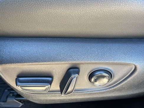 Used 2026 Toyota Grand Highlander Limited image 11