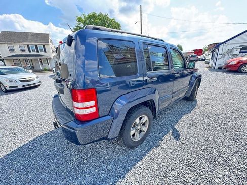 Used 2008 Jeep Liberty Sport w/ Popular Equipment Group AWD/4WD image 5