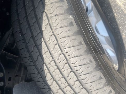 Used 2023 RAM 1500 Big Horn image 12