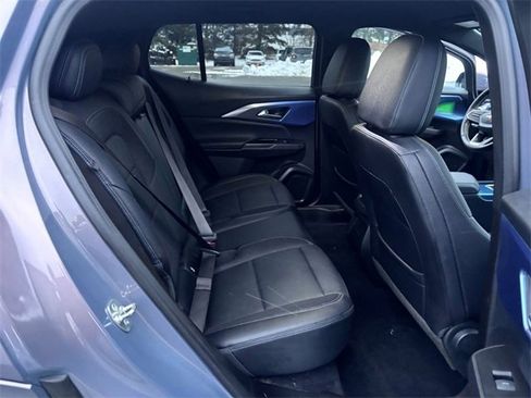 Used 2024 Chevrolet Equinox EV LT w/ LPO, Interior Storage Package image 26