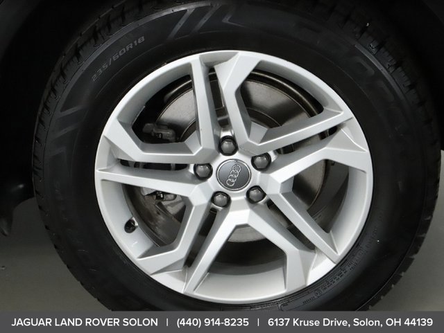 Used 2019 Audi Q5 2.0T Premium w/ Convenience Package AWD/4WD image 40