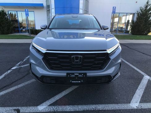 Certified 2024 Honda CR-V LX image 2