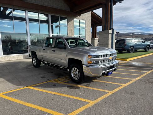 Used 2019 Chevrolet Silverado 2500 W/T image 3