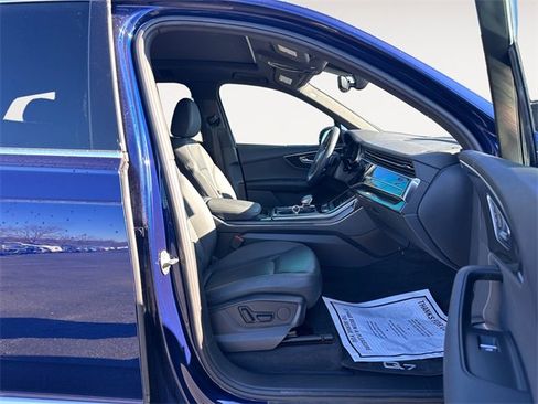 Used 2021 Audi Q7 2.0T Premium w/ Convenience Package image 15