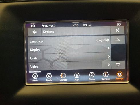 Used 2018 Jeep Grand Cherokee Laredo RWD image 25