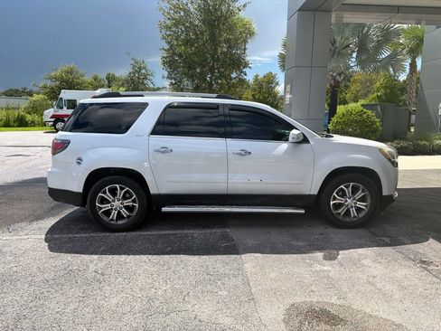 Used 2016 GMC Acadia SLT w/ Open Road Package FWD image 3