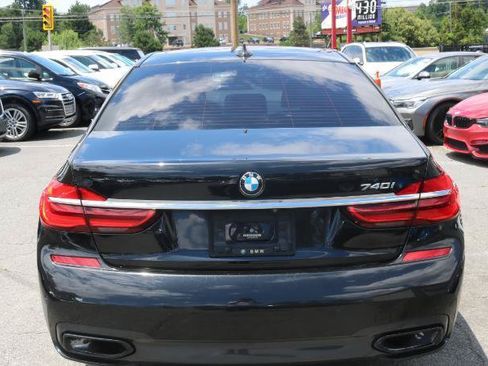 Used 2019 BMW 740i w/ M Sport Package RWD image 6