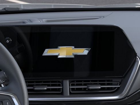 New 2026 Chevrolet Trax ACTIV w/ Sunroof Package FWD image 46