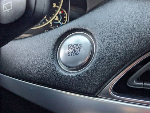 Used 2022 Hyundai Palisade Limited image 25