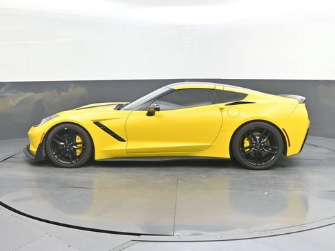 Used 2014 Chevrolet Corvette Stingray Coupe w/ 3LT Preferred Equipment Group RWD image 2