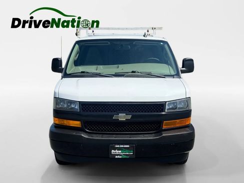 Used 2018 Chevrolet Express 2500 w/ Driver Convenience Package image 2
