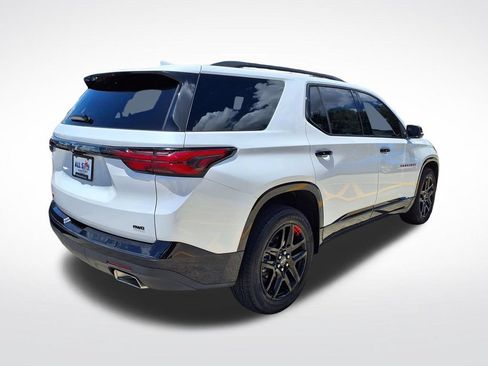 Used 2023 Chevrolet Traverse Premier w/ Redline Edition AWD/4WD image 7