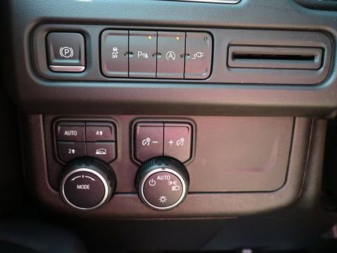 Used 2021 Chevrolet Tahoe RST image 41