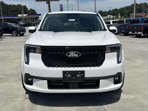 New 2025 Ford Maverick Lobo image 2