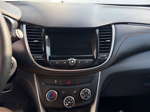 Used 2021 Chevrolet Trax LS w/ Tint and Cruise Package image 7