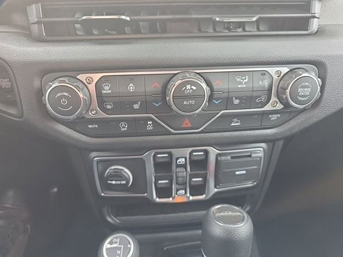 New 2026 Jeep Gladiator Sport AWD/4WD image 49