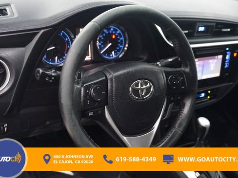 Used 2017 Toyota Corolla SE w/ Carpet Mat Package (TMS) FWD image 18