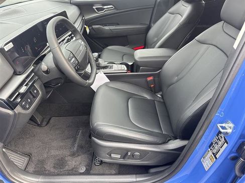 New 2026 Kia Sportage EX image 10