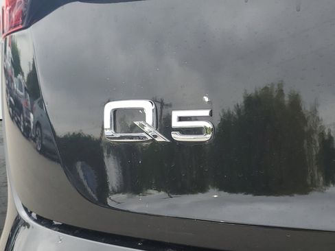 Used 2023 Audi Q5 e Premium w/ Convenience Package AWD/4WD image 7