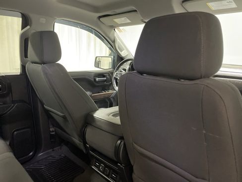 Used 2021 Chevrolet Silverado 1500 LT image 11