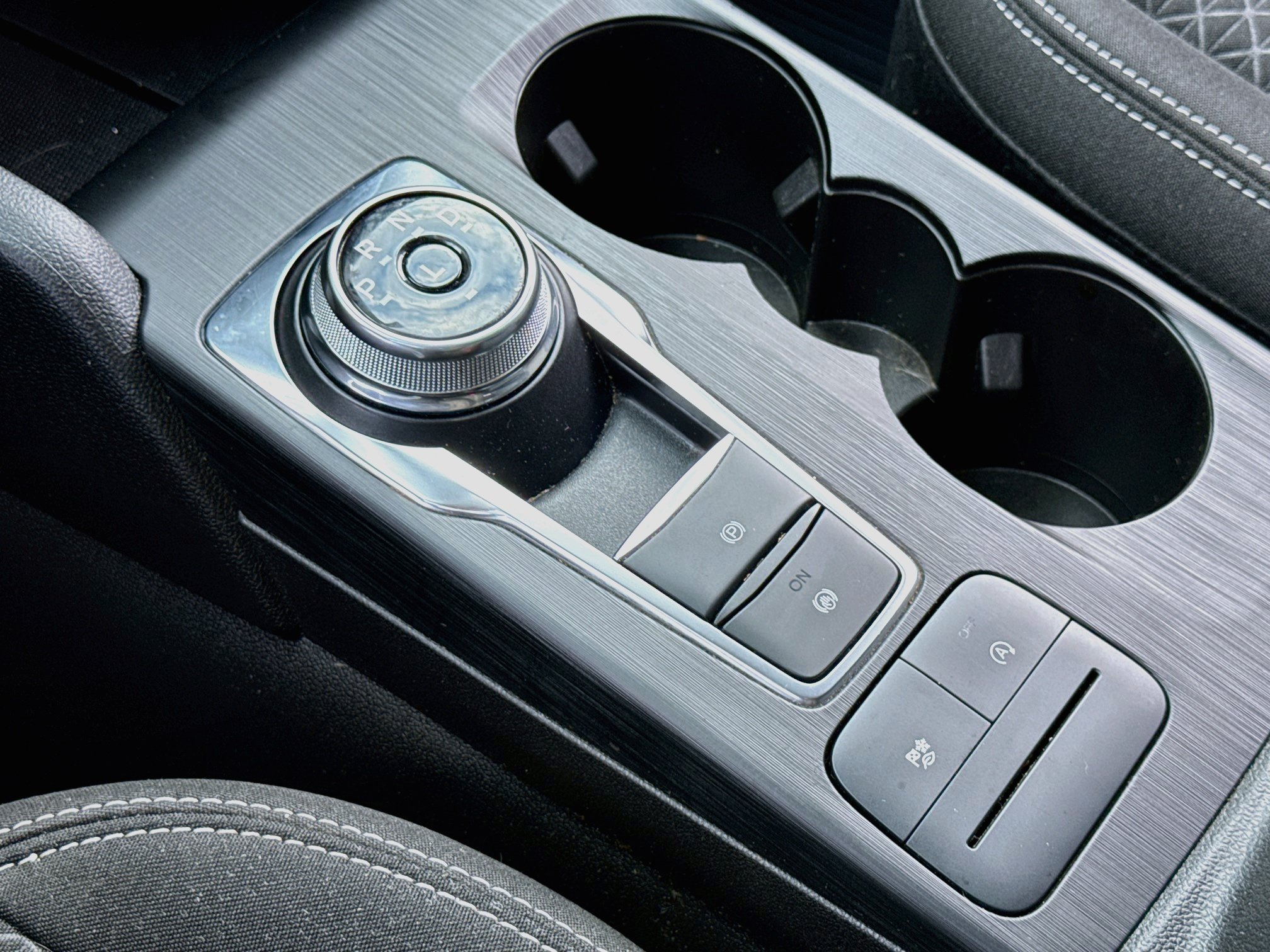 Certified 2024 Ford Escape Active FWD image 19