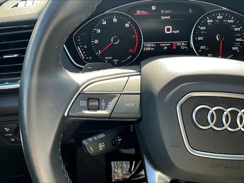Used 2023 Audi Q5 2.0T Premium w/ Convenience Package AWD/4WD image 11
