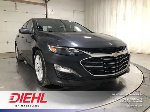 Used 2023 Chevrolet Malibu LT image 1