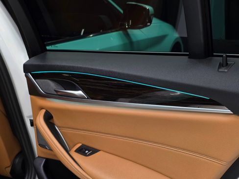 Used 2023 BMW 530i xDrive image 37