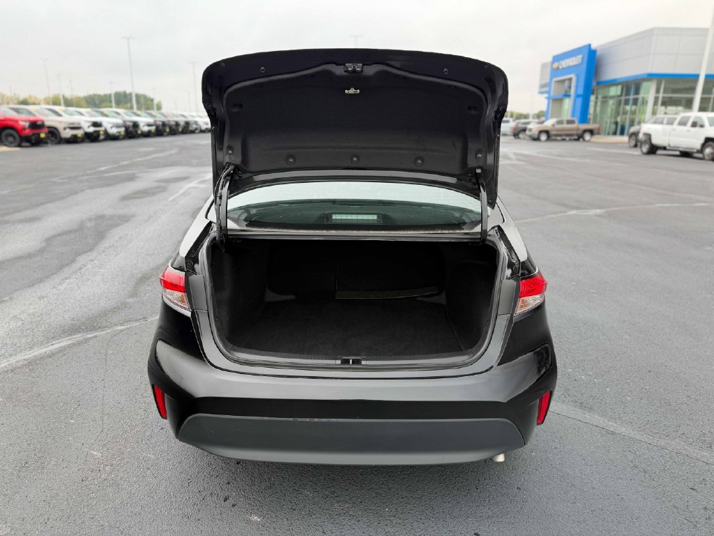 Used 2024 Toyota Corolla LE FWD image 15