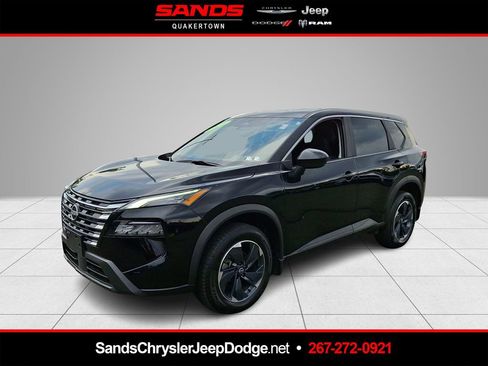 Used 2024 Nissan Rogue SV AWD/4WD image 1