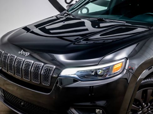 Used 2020 Jeep Cherokee High Altitude AWD/4WD image 18