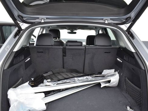 Used 2024 Audi Q5 e Premium Plus image 27