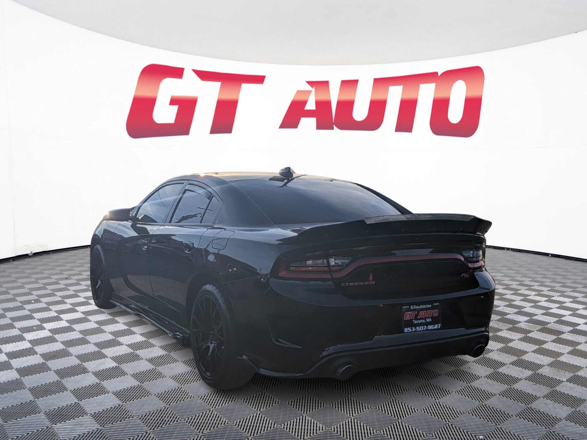 Used 2022 Dodge Charger R/T w/ Driver Convenience Group RWD image 3