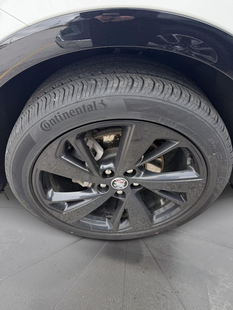 Used 2023 Buick Envision Preferred w/ Sport Touring Package AWD/4WD image 14