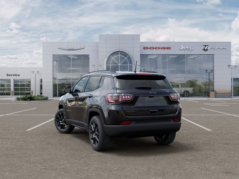 New 2026 Jeep Compass Latitude AWD/4WD image 3