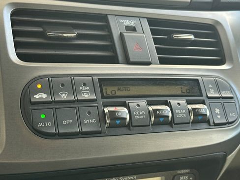 Used 2007 Honda Odyssey Touring image 23