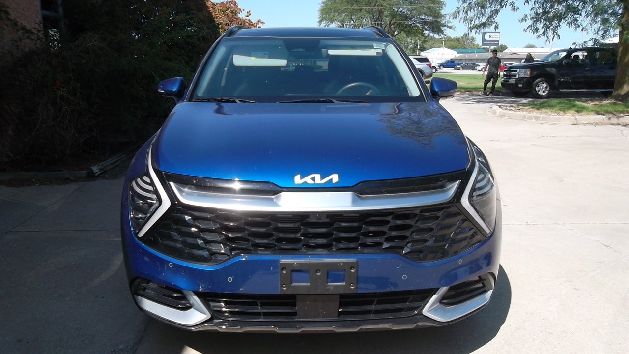 Used 2024 Kia Sportage SX FWD image 4