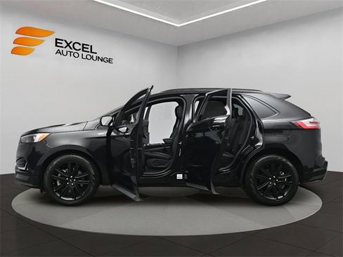 Used 2021 Ford Edge ST-Line image 51