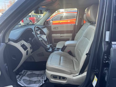 Used 2016 Ford Flex Limited AWD/4WD image 13