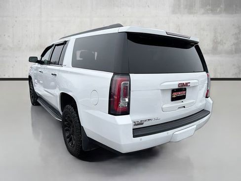 Used 2016 GMC Yukon XL SLE w/ Convenience Package image 7