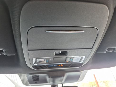 Used 2021 Ford F150 Lariat image 39