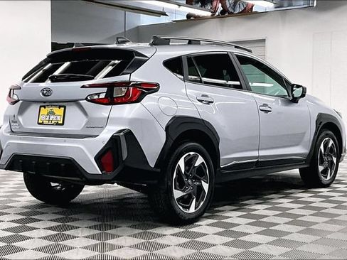 Used 2025 Subaru Crosstrek 2.5i Limited AWD/4WD image 14